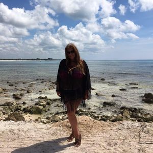 Meet your Posher, Sylvia